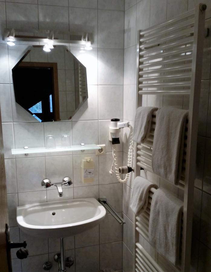 Hotel Heuberger Hof, Wehingen Екстериор снимка